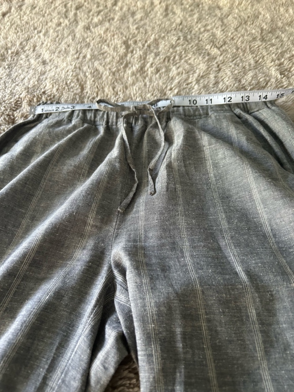Eileen Fisher women’s Gray Elastic-Waist Joggers - Picture 2 of 5